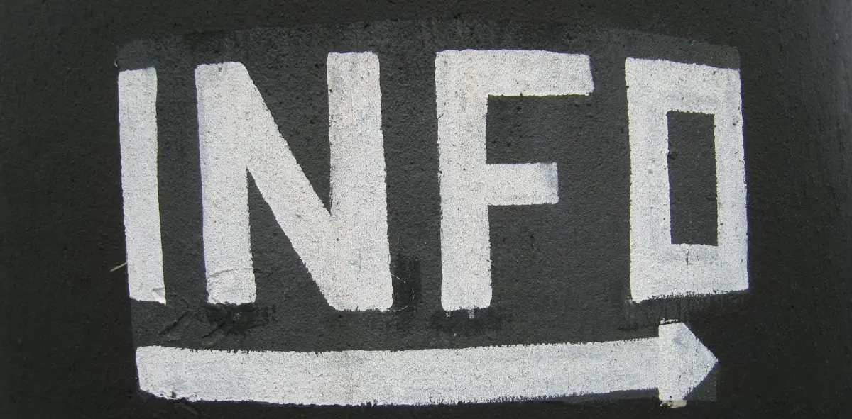 demasiada informacion: Photo by <a href="https://unsplash.com/@giuliamay?utm_source=unsplash&utm_medium=referral&utm_content=creditCopyText">Giulia May</a> on <a href="https://unsplash.com/photos/info-arrow-signage-8JFMYz-a8Xo?utm_source=unsplash&utm_medi